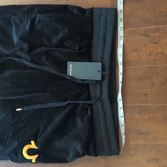 True religion jet black velor suit - Picture 6 of 7